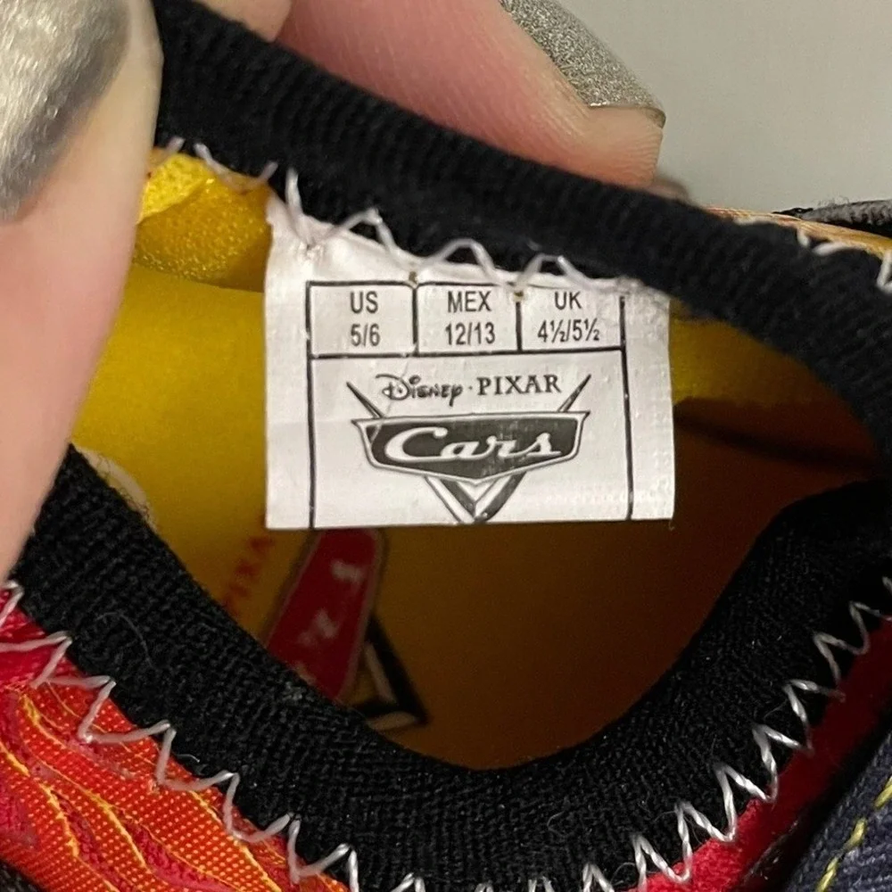 NWT Read* Disney Pixar Cars Water Shoes Red Lightning McQueen Boys Size 5/6